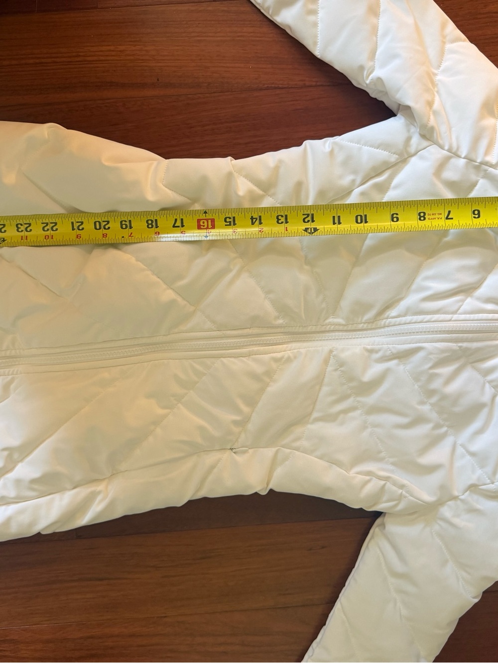 HALARA White Quilted Long Puffer Jacket - Picture 8 of 9